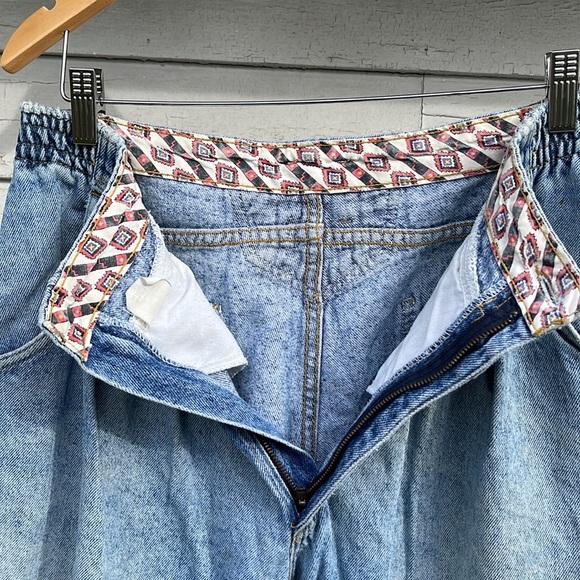 Vintage Lee pleated acid wash high rise - Picture 6 of 7